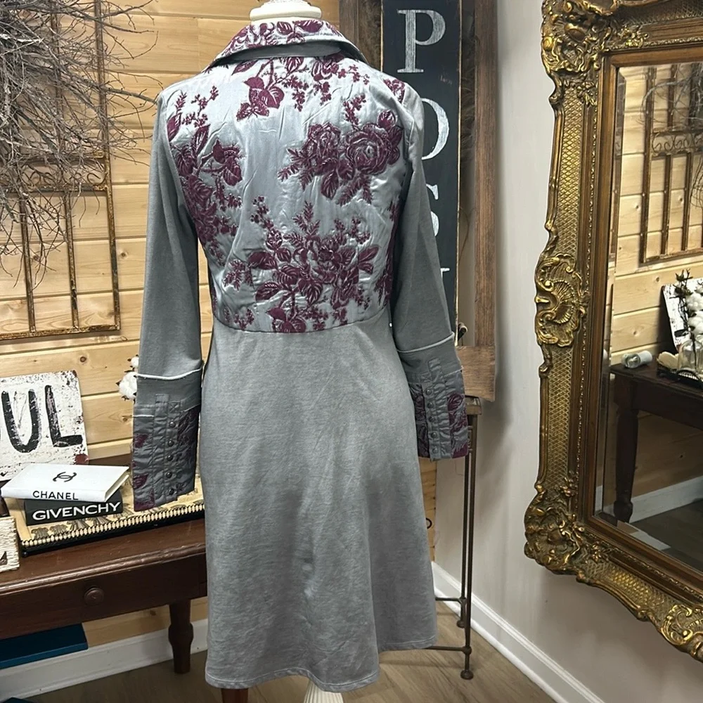 NWT Grandeur long grey with purple embroidery jacket. - Picture 3 of 16